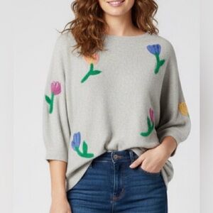 Aaeda light beige felted tulip embroidered batwing sweater size XS
